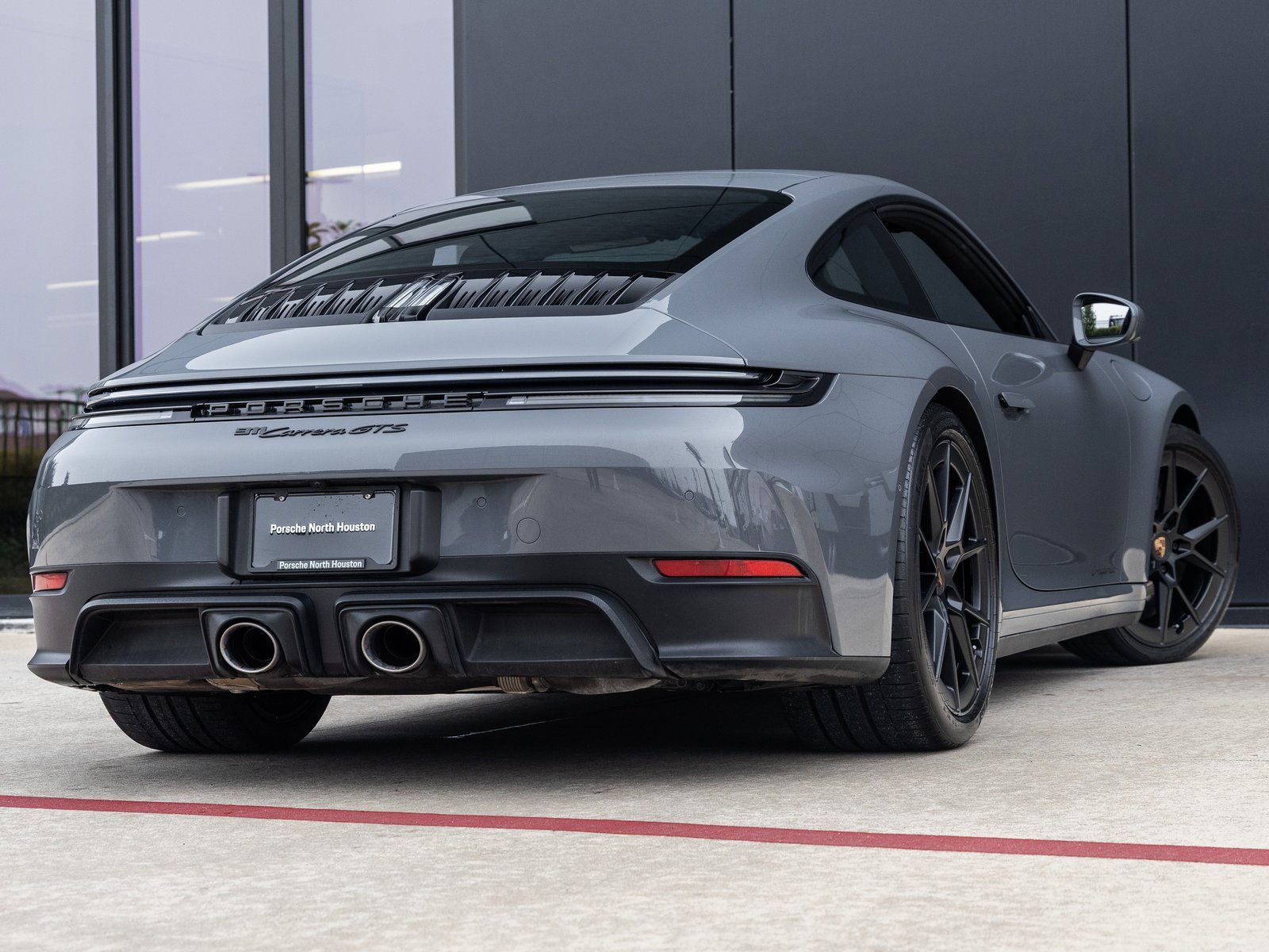 Used 2025 Porsche 911 Carrera GTS image 11