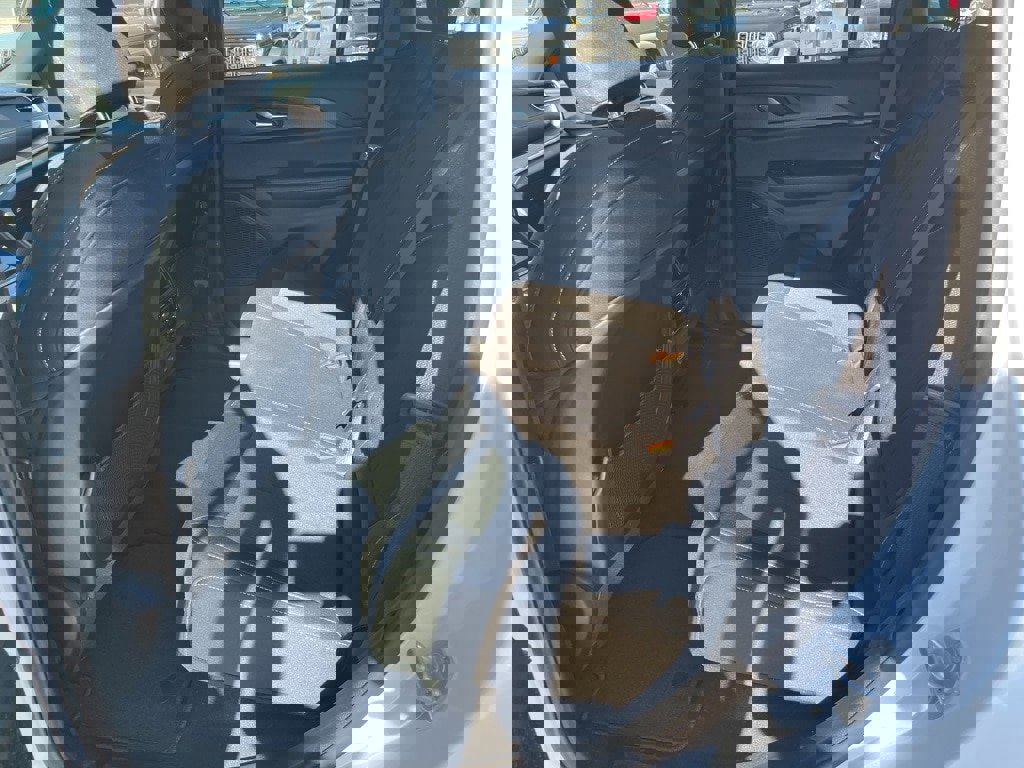 New 2025 Jeep Grand Cherokee image 16