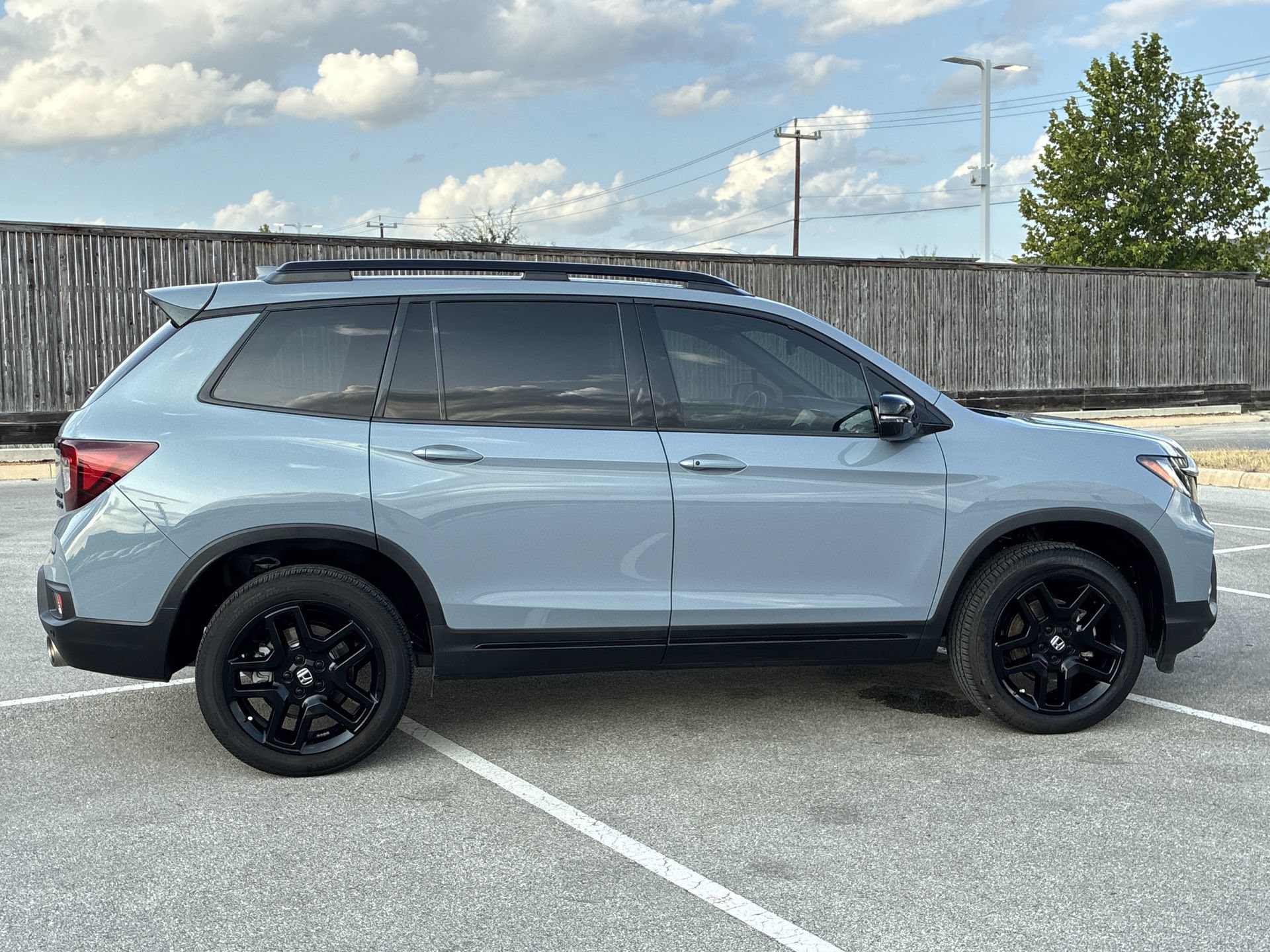 Certified 2024 Honda Passport Black Edition image 7
