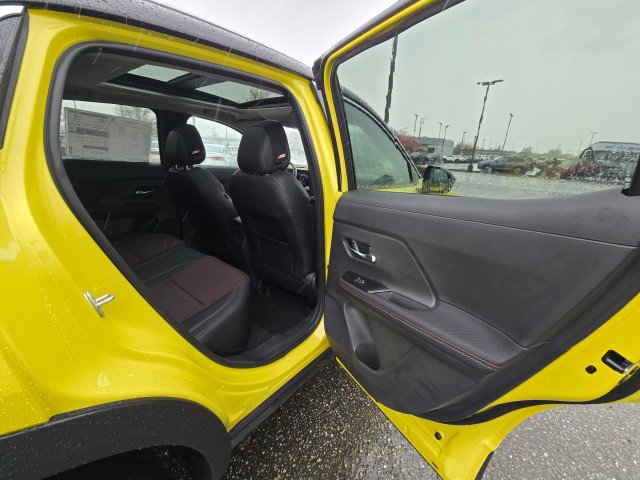 New 2025 Nissan Kicks SR w/ SR Premium Package image 14