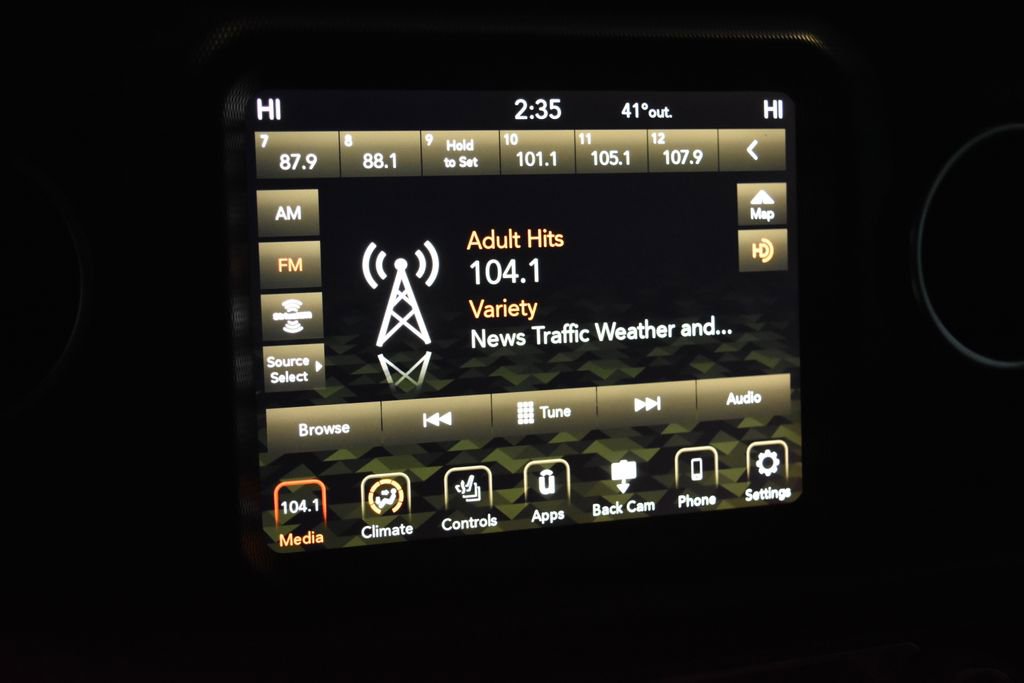 Used 2020 Jeep Wrangler Unlimited Rubicon w/ Quick Order Package 28Y Recon image 10