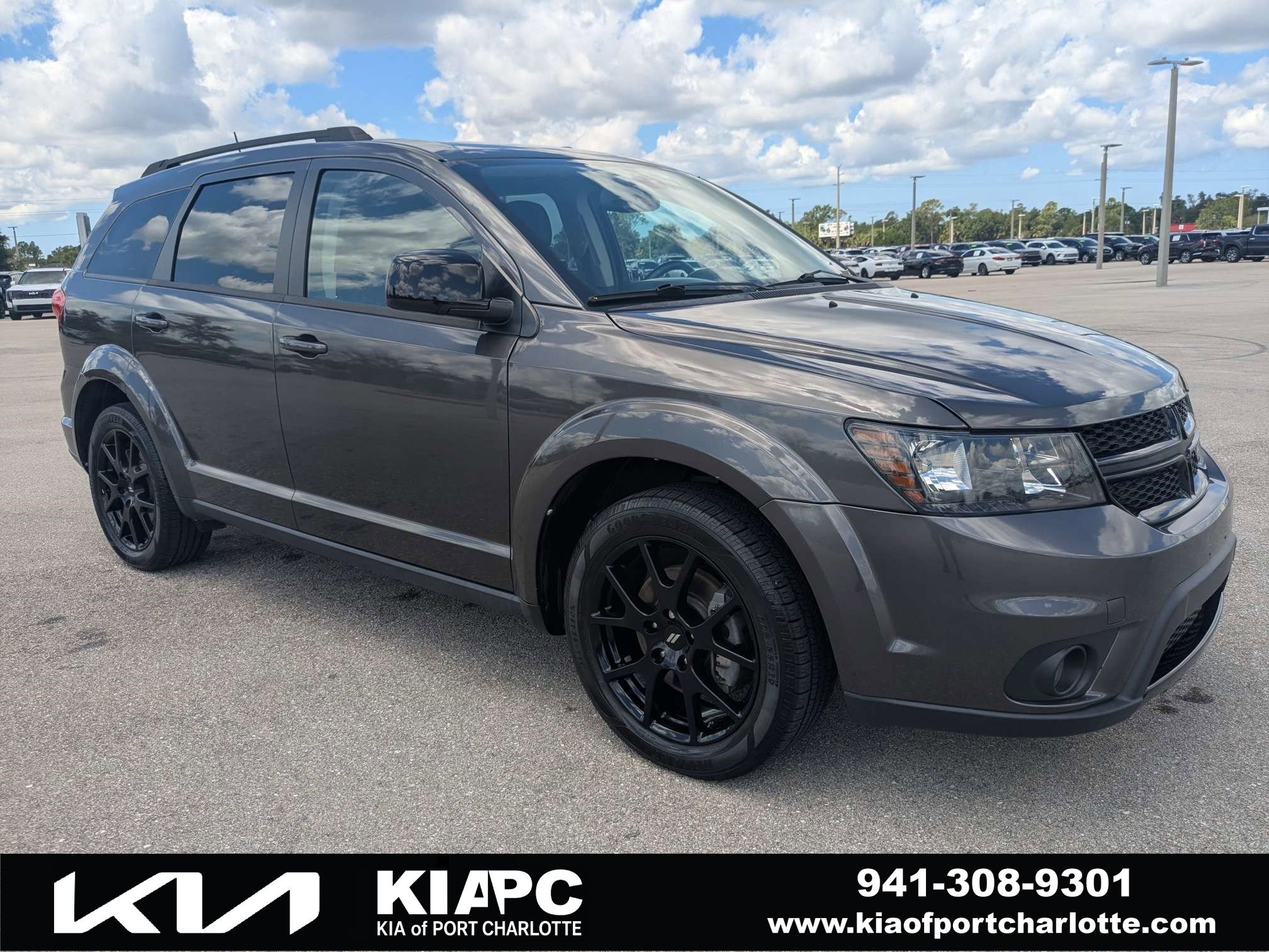 Used 2019 Dodge Journey SE w/ Premium Group