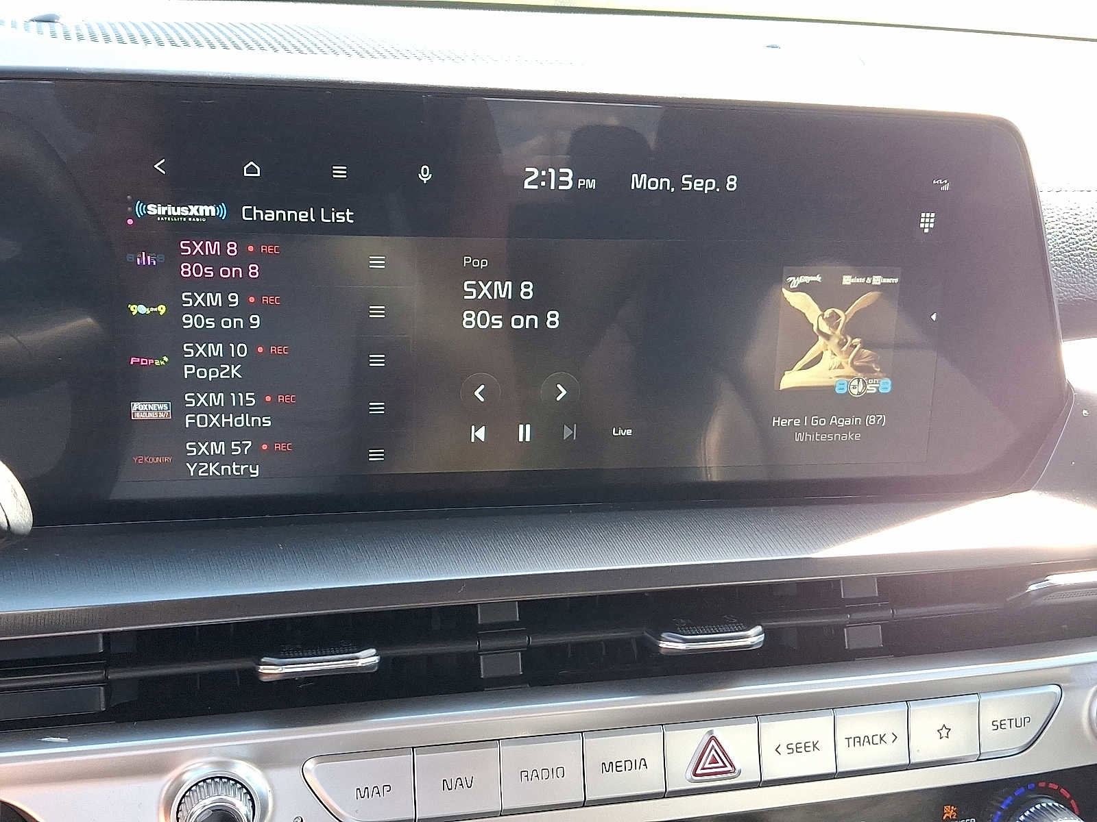 Used 2023 Kia Telluride S image 19