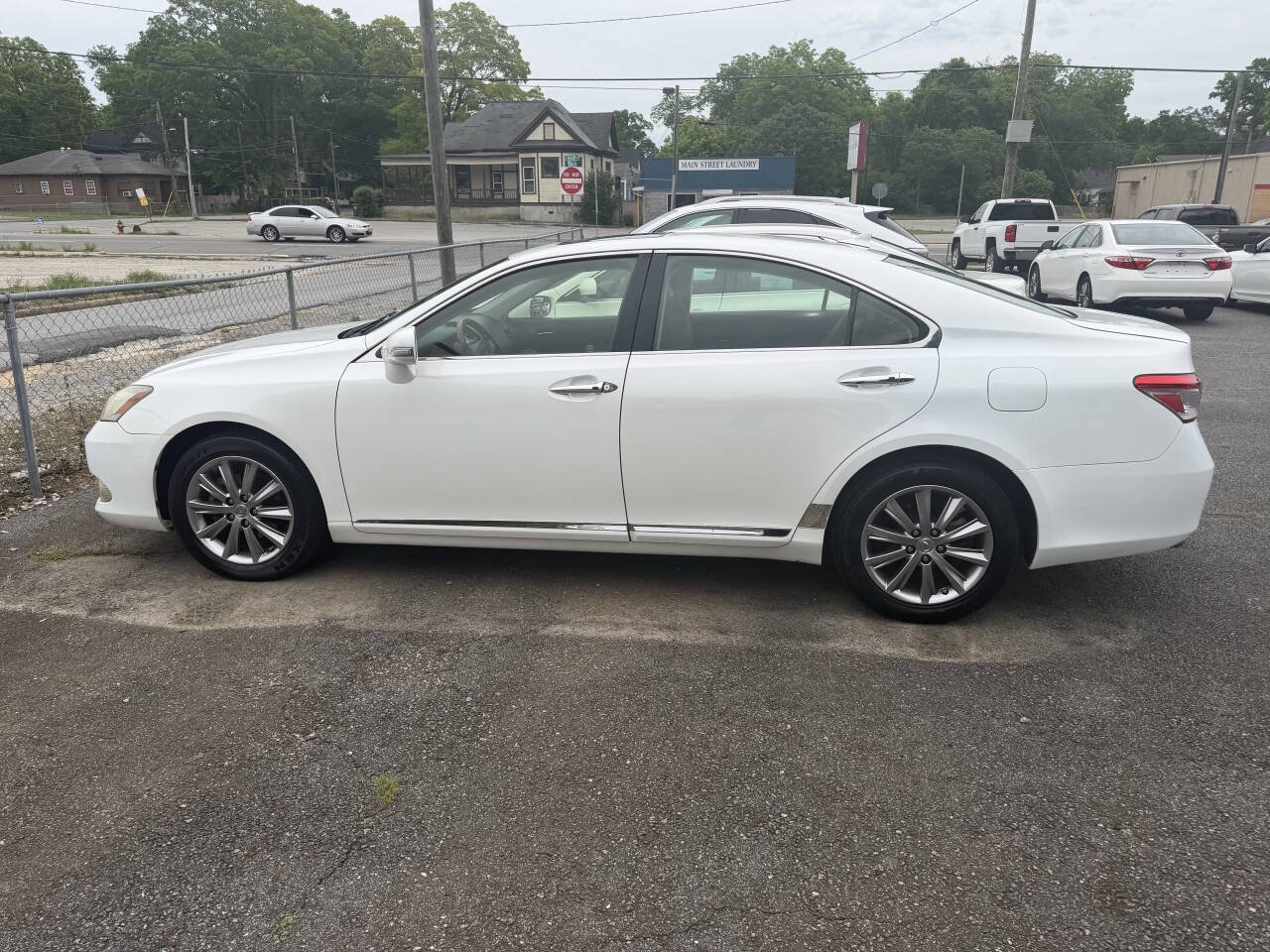 Used 2012 Lexus ES 350 w/ Touring Special Edition FWD image 4