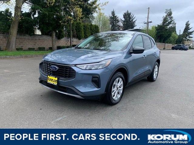 Certified 2025 Ford Escape Active AWD/4WD 360° Tour