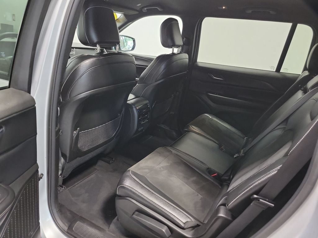 Certified 2024 Jeep Grand Cherokee L Laredo AWD/4WD image 27