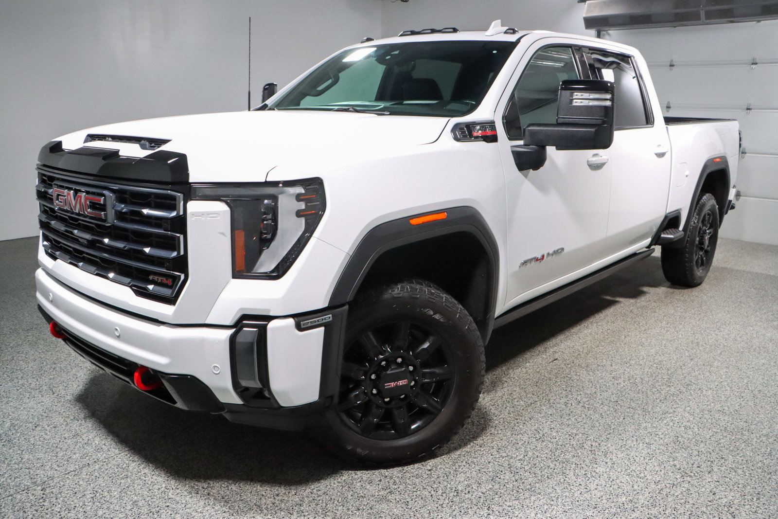 Used 2024 GMC Sierra 2500 AT4 w/ AT4 Premium Plus Package image 36