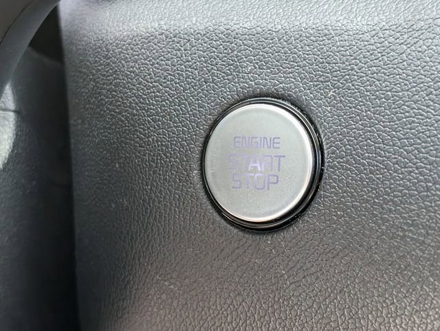 Used 2023 Kia Sorento SX image 31