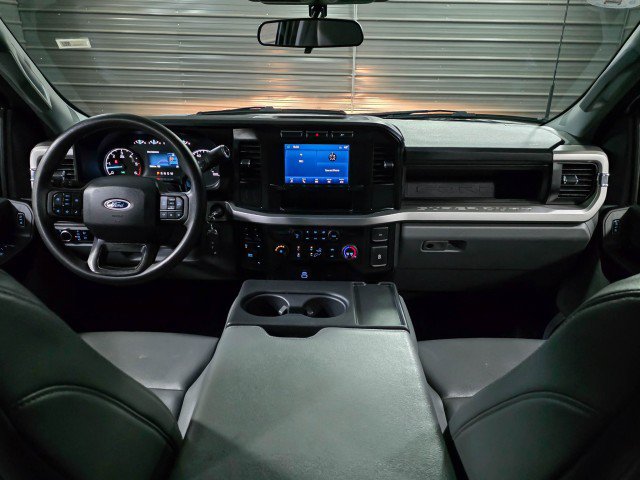 Used 2023 Ford F350 XL AWD/4WD image 16