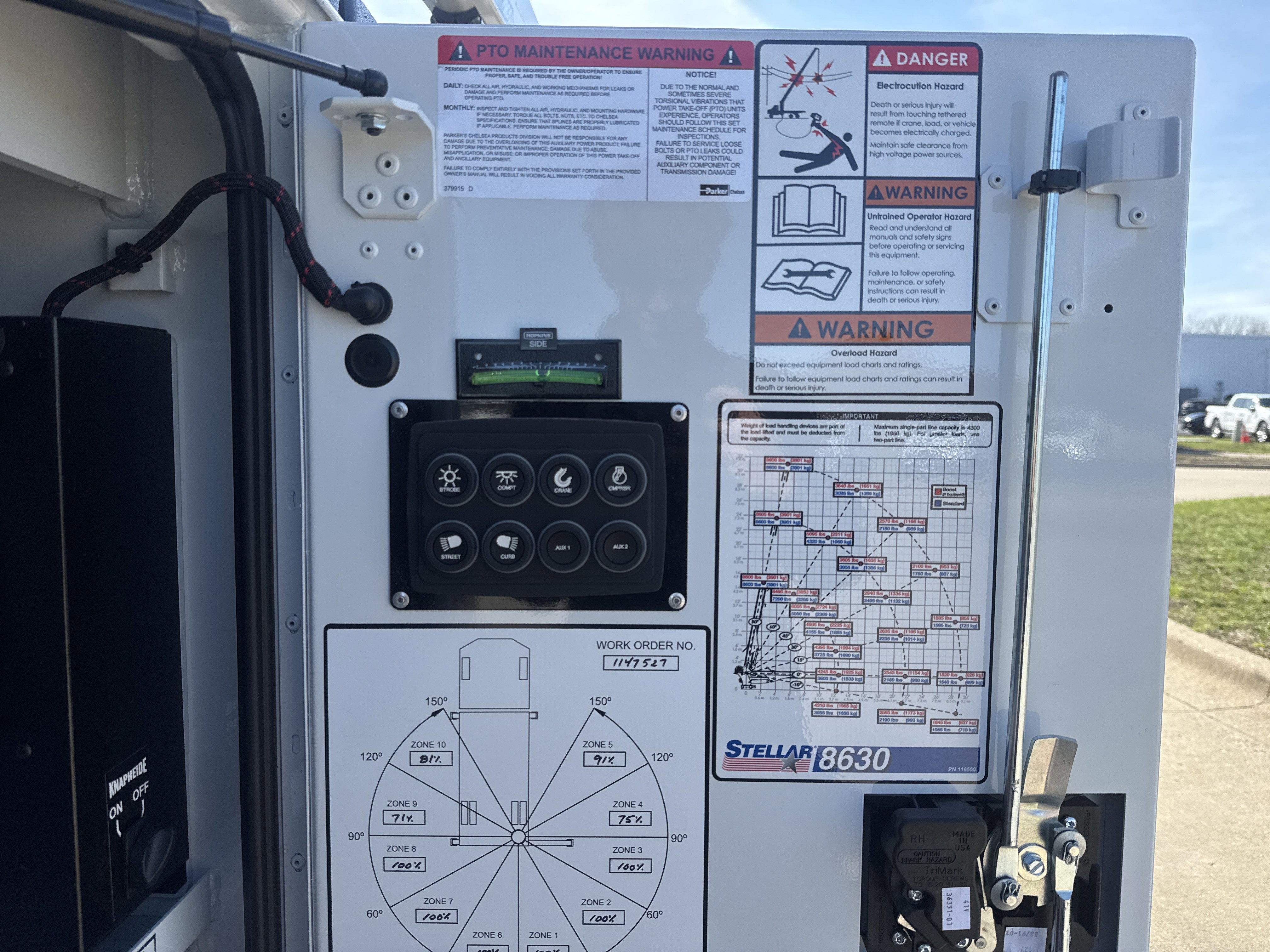 New 2026 Ford F550 4x4 Supercab Super Duty image 7