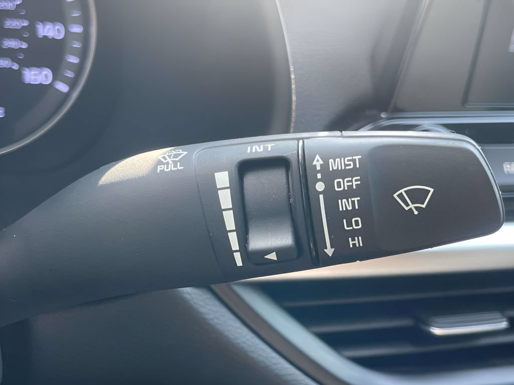 Used 2022 Kia Forte LXS FWD image 25