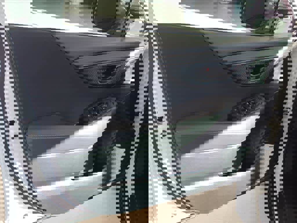 Used 2024 Subaru Outback image 10