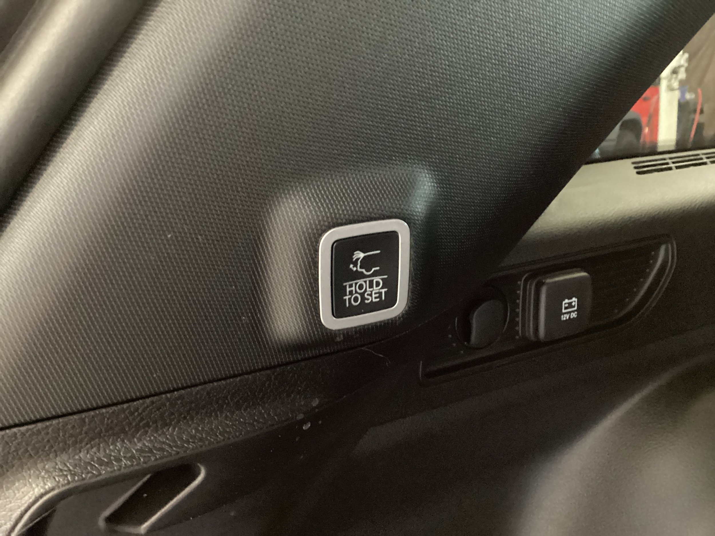 New 2026 Jeep Grand Cherokee Limited w/ Limited Altitude Package AWD/4WD image 6