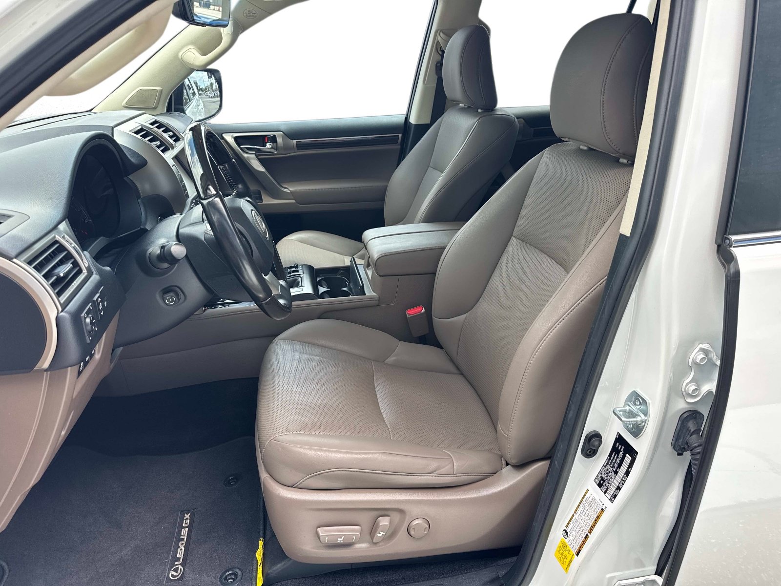 Used 2021 Lexus GX 460 Premium AWD/4WD image 21