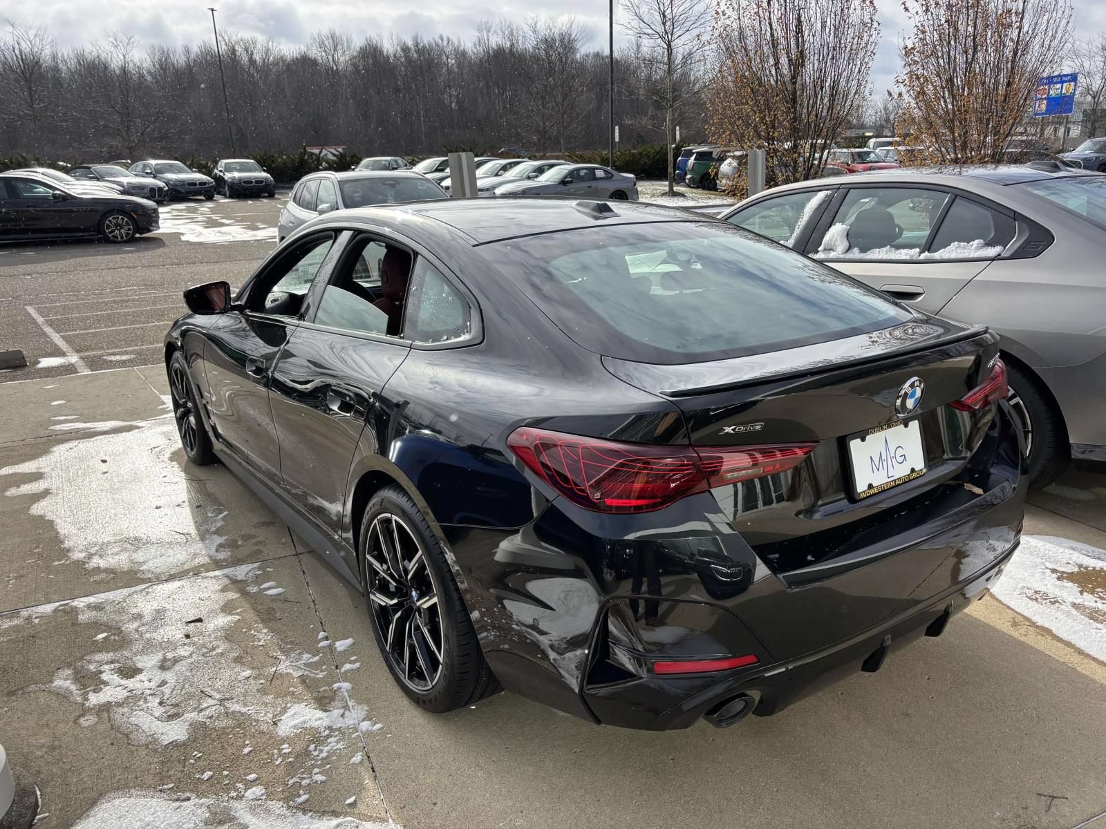 Used 2026 BMW 430i xDrive w/ M Sport Package AWD/4WD image 5