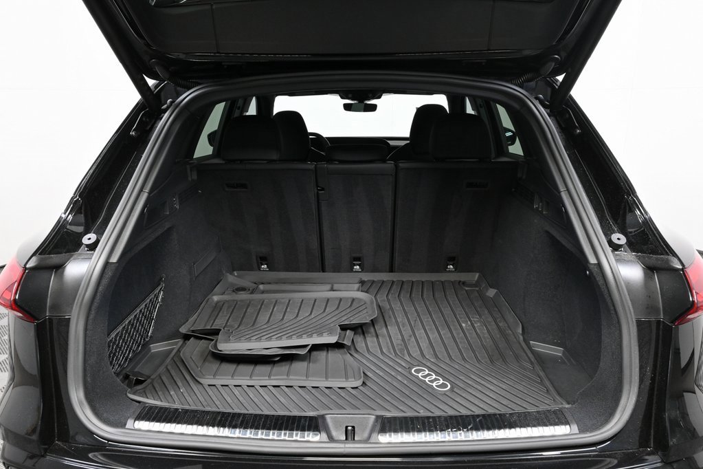 Used 2025 Audi SQ5 Premium Plus image 27