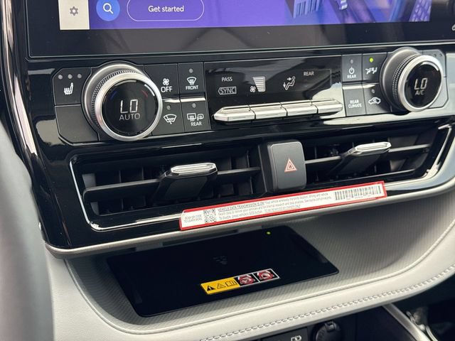 Used 2026 Toyota Highlander XLE AWD/4WD image 19