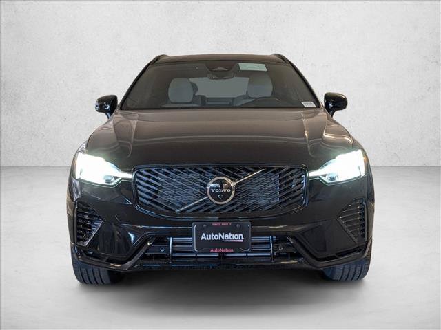 New 2026 Volvo XC60 T8 Plus w/ Climate Package PRO AWD/4WD image 5