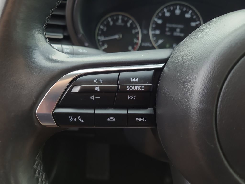 Used 2024 MAZDA MAZDA3 s image 27