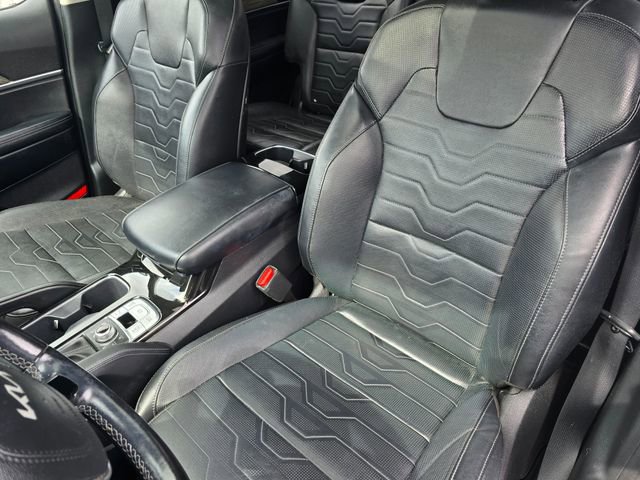 Certified 2022 Kia Telluride SX w/ SX Prestige Package AWD/4WD image 26
