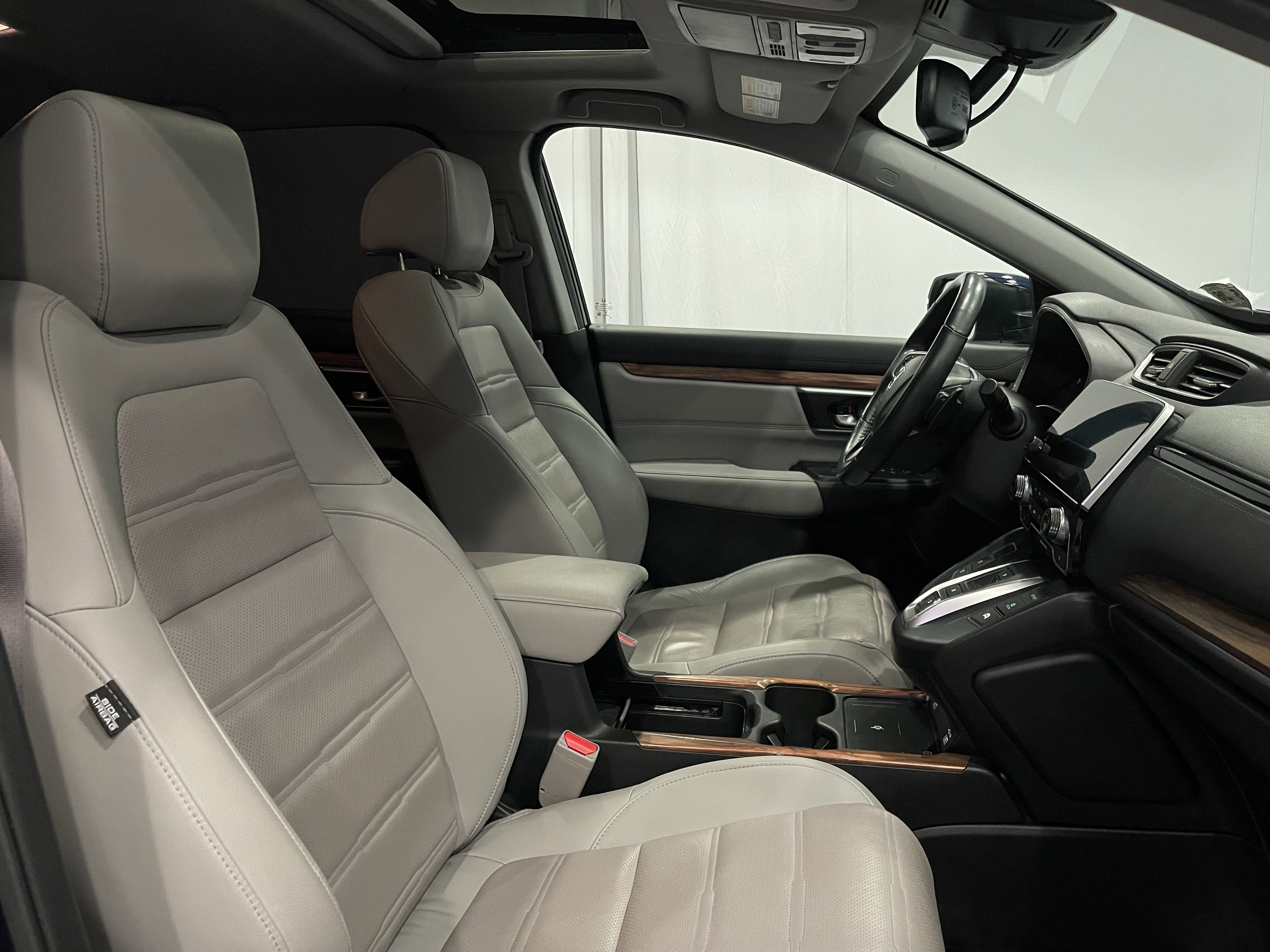 Used 2021 Honda CR-V Touring image 16