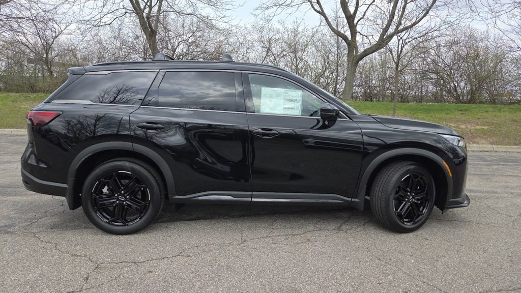 New 2026 INFINITI QX60 Sport w/ Dark Cargo Package image 32