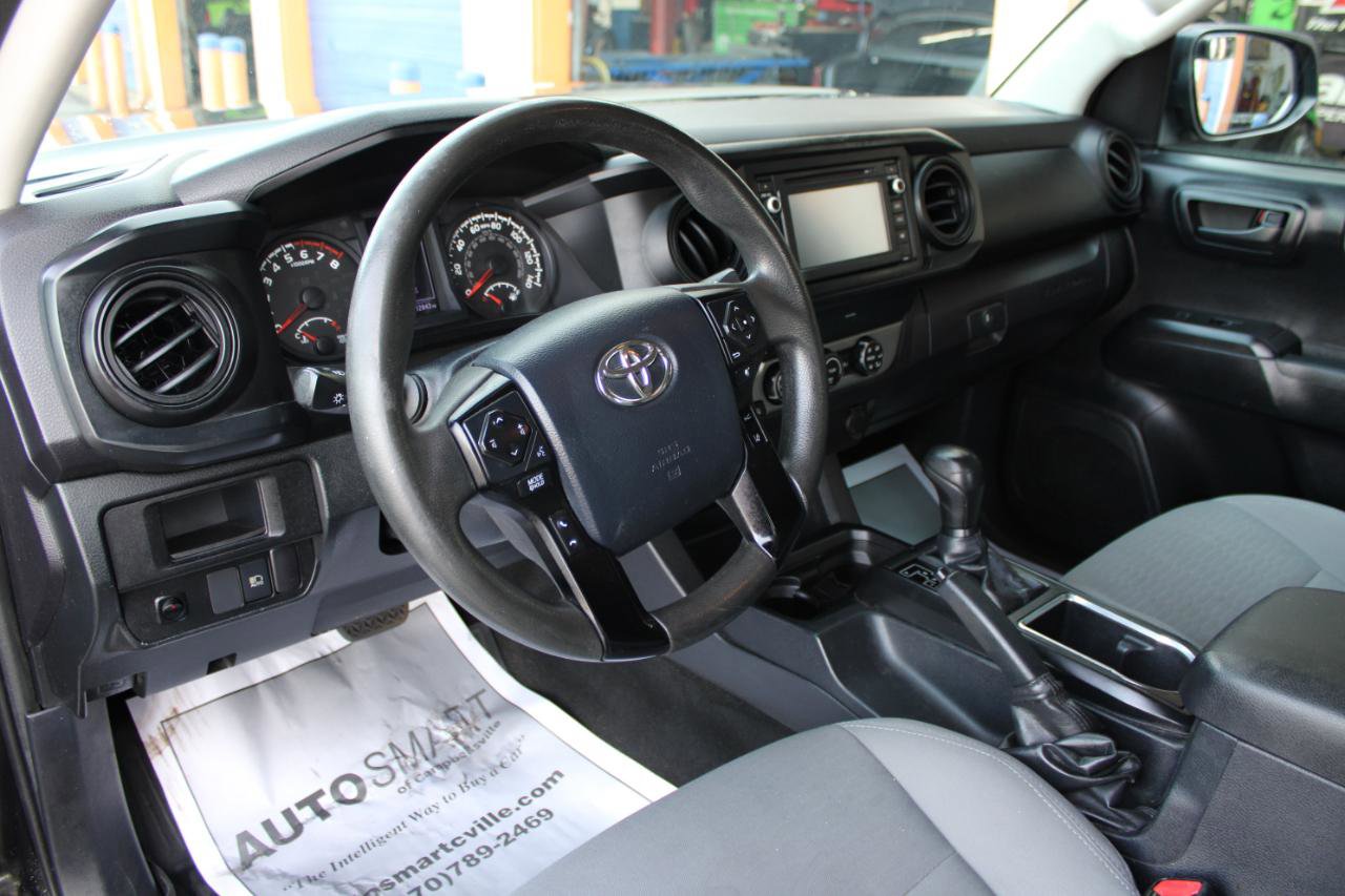 Used 2019 Toyota Tacoma SR image 13