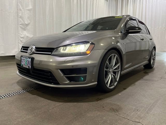 Used 2017 Volkswagen Golf R 4-Door image 24