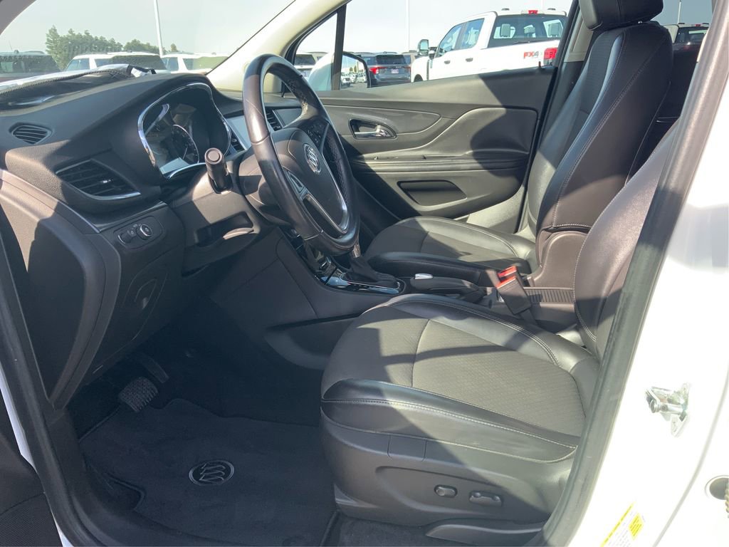 Used 2018 Buick Encore Preferred image 9