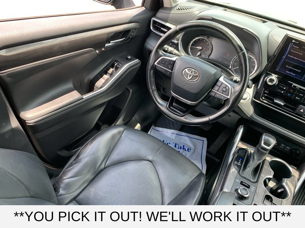 Used 2022 Toyota Highlander Platinum AWD/4WD image 26