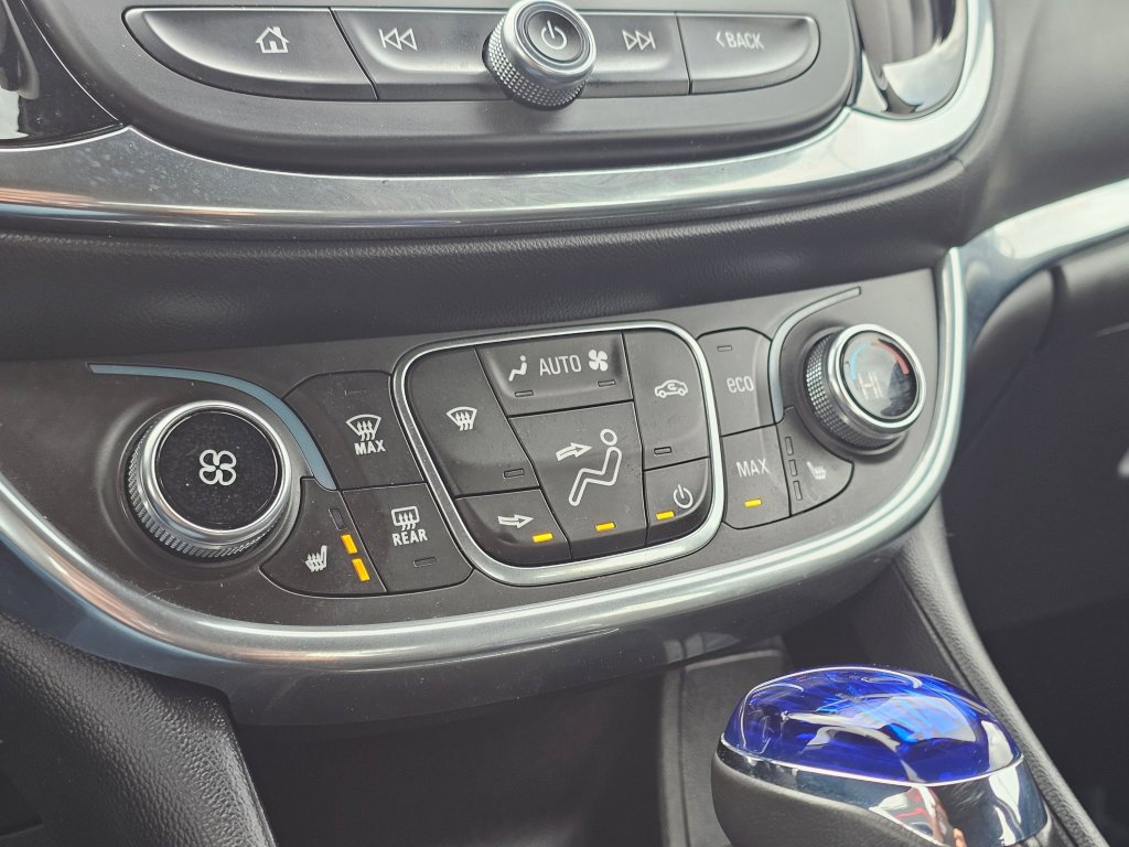 Used 2017 Chevrolet Volt Premier w/ Driver Confidence II Package image 9