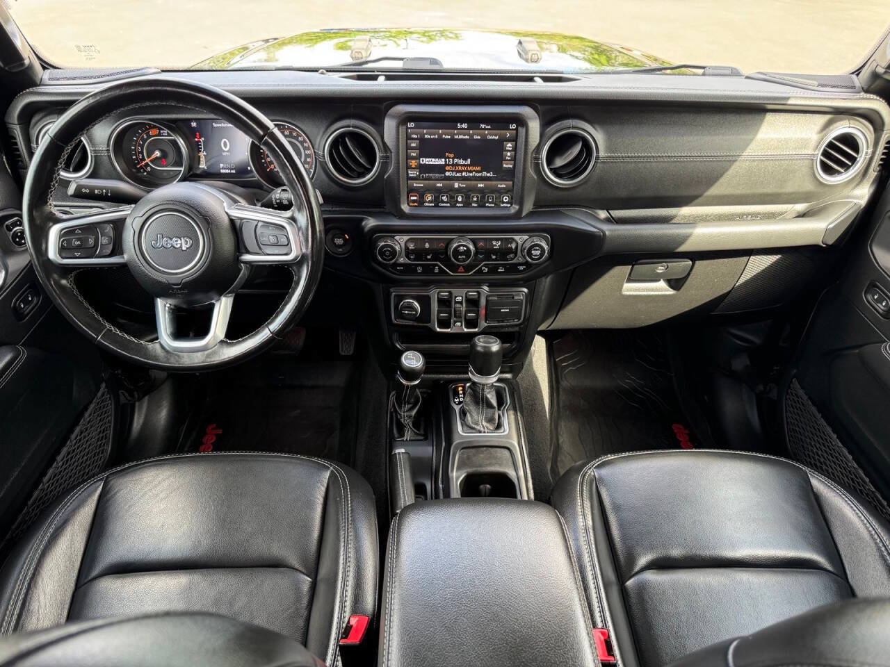Used 2021 Jeep Wrangler Unlimited Sahara w/ Uconnect 4C Nav & Sound Group AWD/4WD image 29
