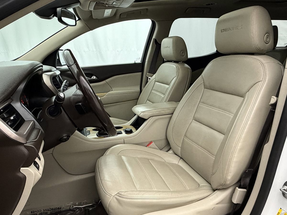 Used 2018 GMC Acadia Denali w/ Technology Package image 10
