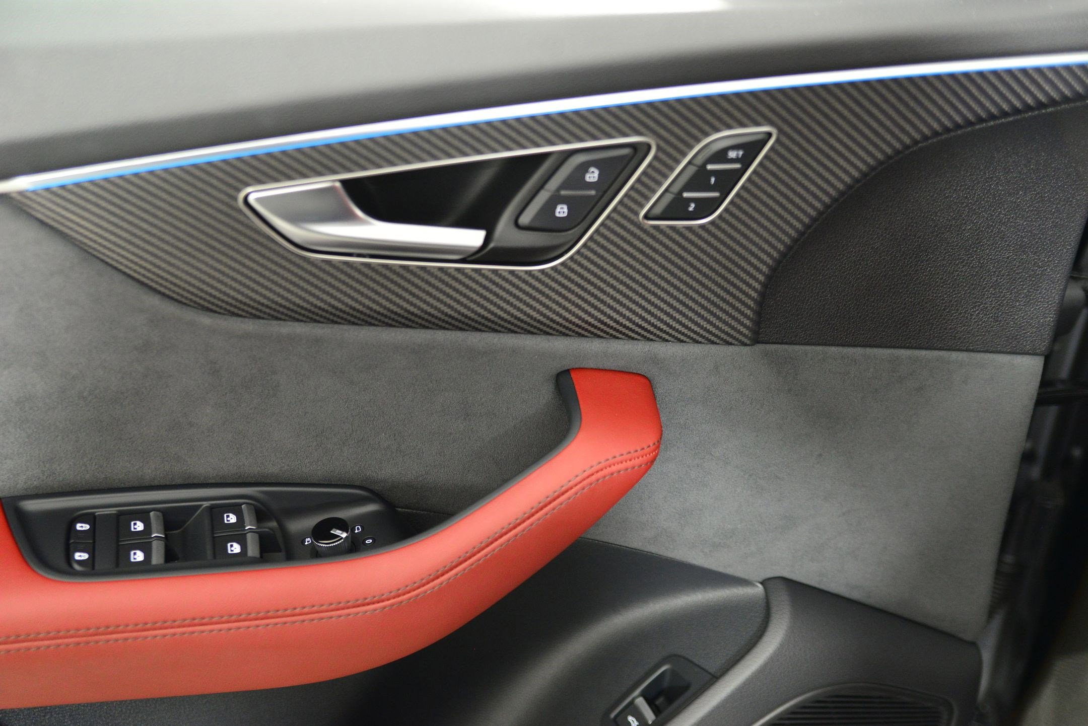 Certified 2025 Audi SQ8 Premium Plus image 26