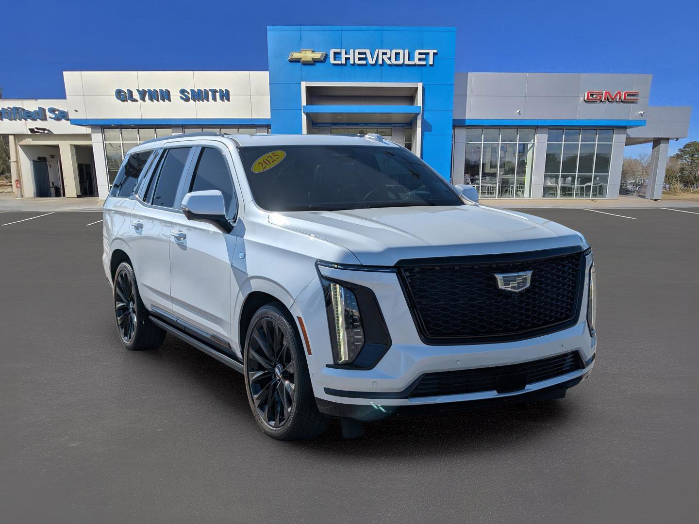 Used 2025 Cadillac Escalade Sport Platinum w/ LPO, ONYX Package image 3