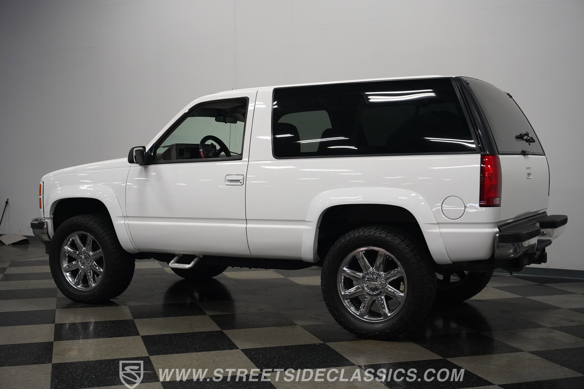 Used 1994 GMC Yukon 4WD 2-Door image 10