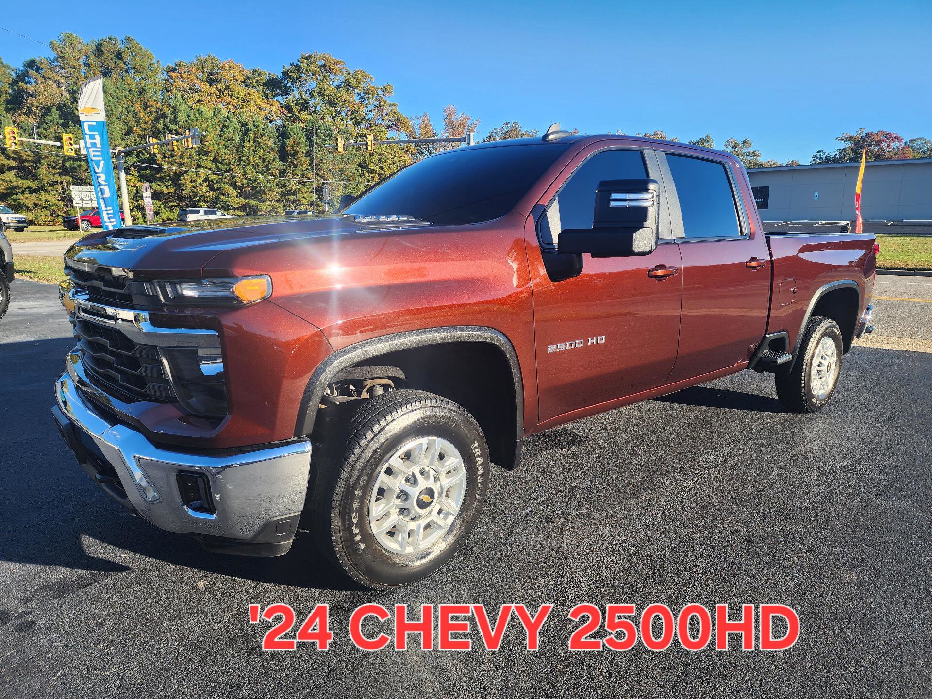 Used 2024 Chevrolet Silverado 2500 LT w/ Convenience Package image 1