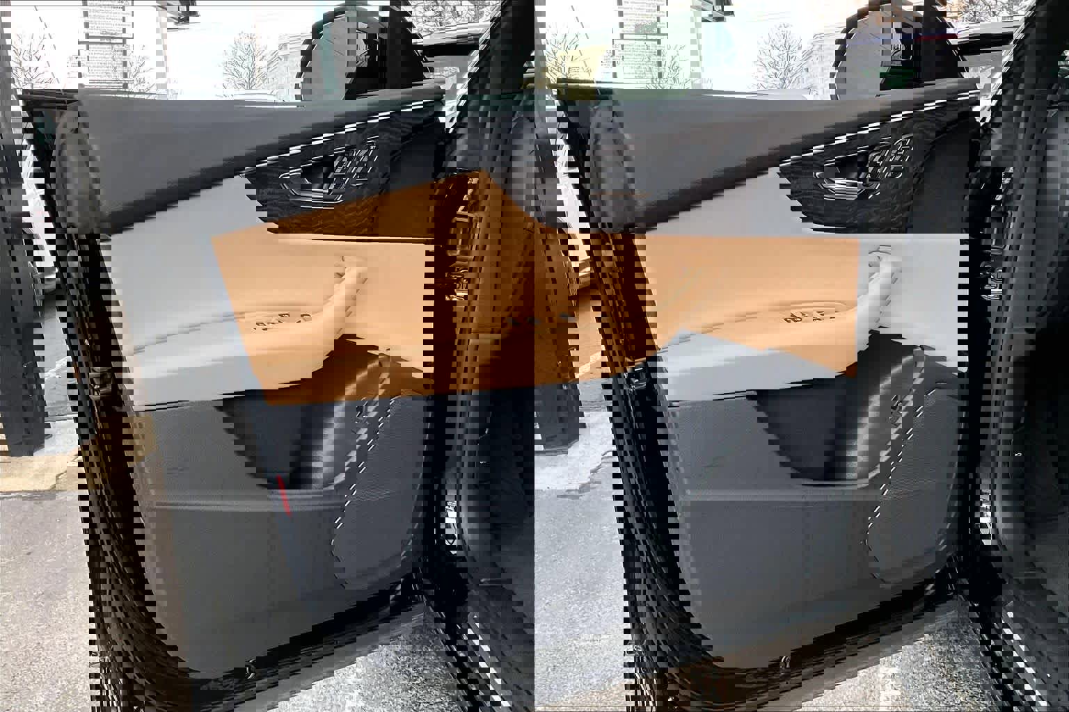 Used 2023 Audi Q8 Premium w/ Black Optic Package image 22