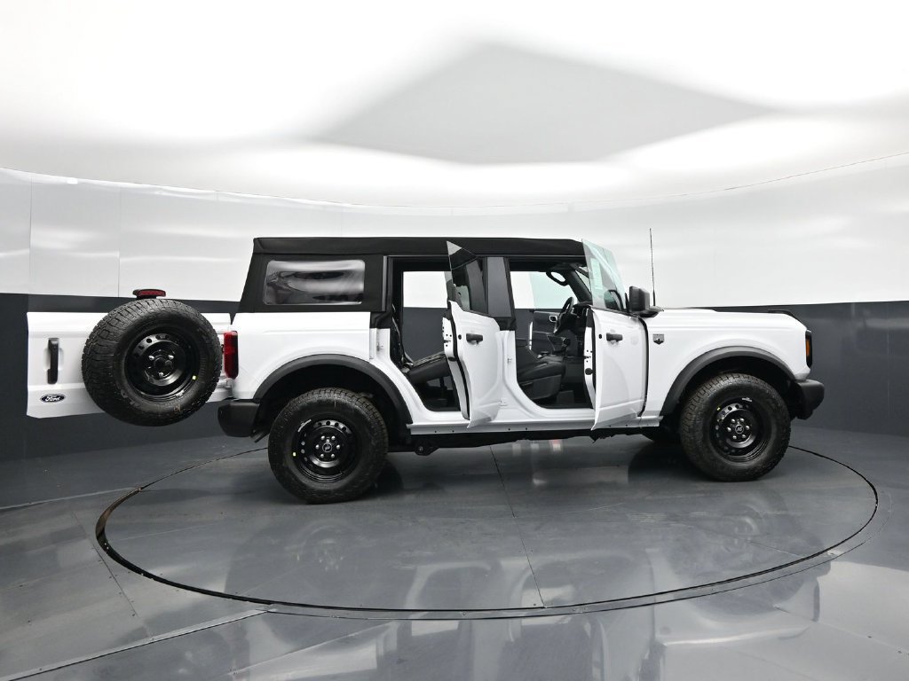 New 2026 Ford Bronco Big Bend AWD/4WD image 4
