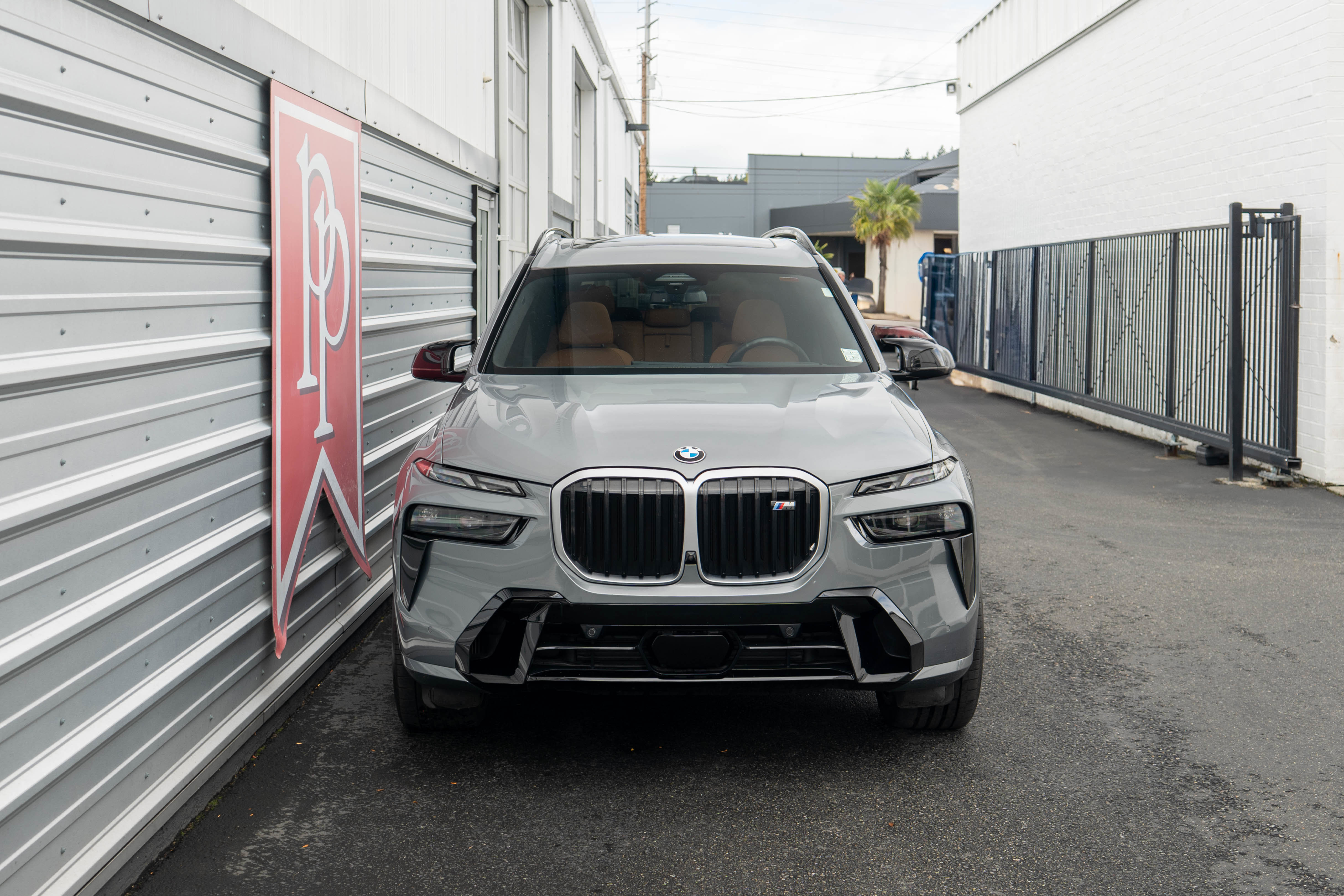 Used 2023 BMW X7 M60i image 64