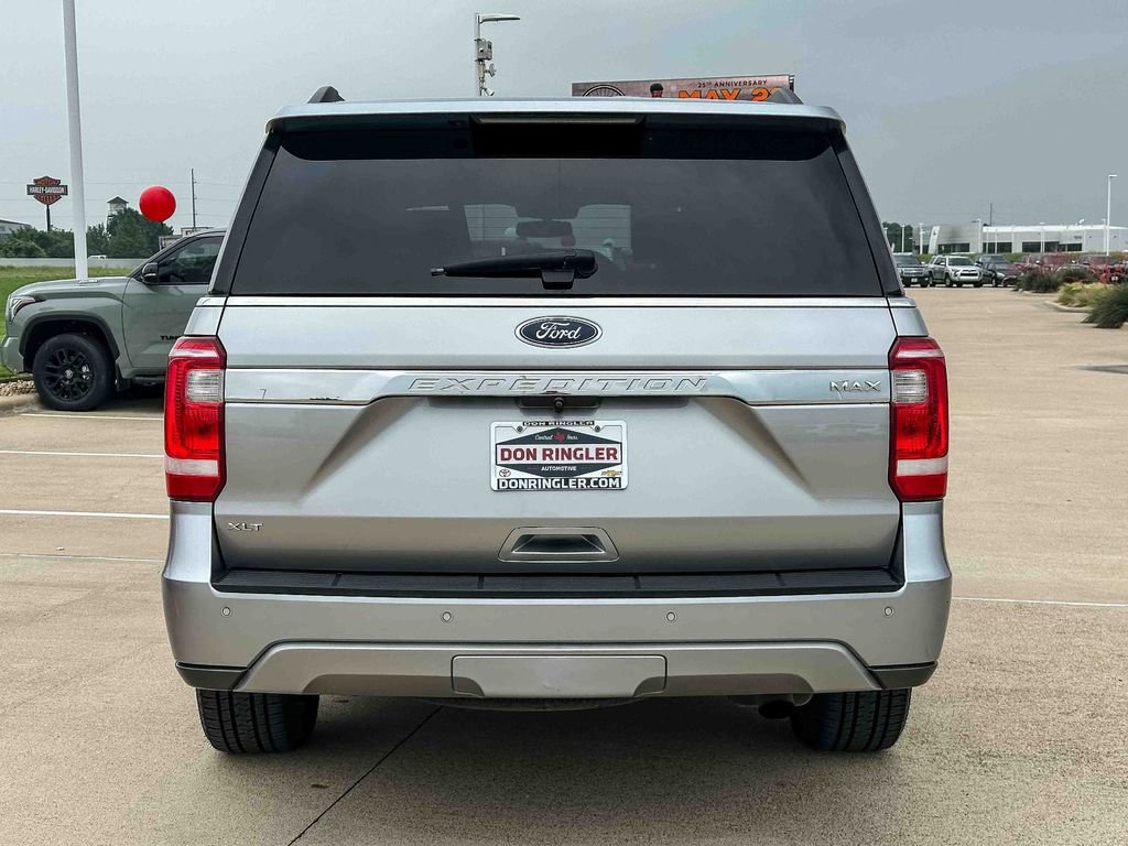 Used 2021 Ford Expedition Max XLT RWD image 4