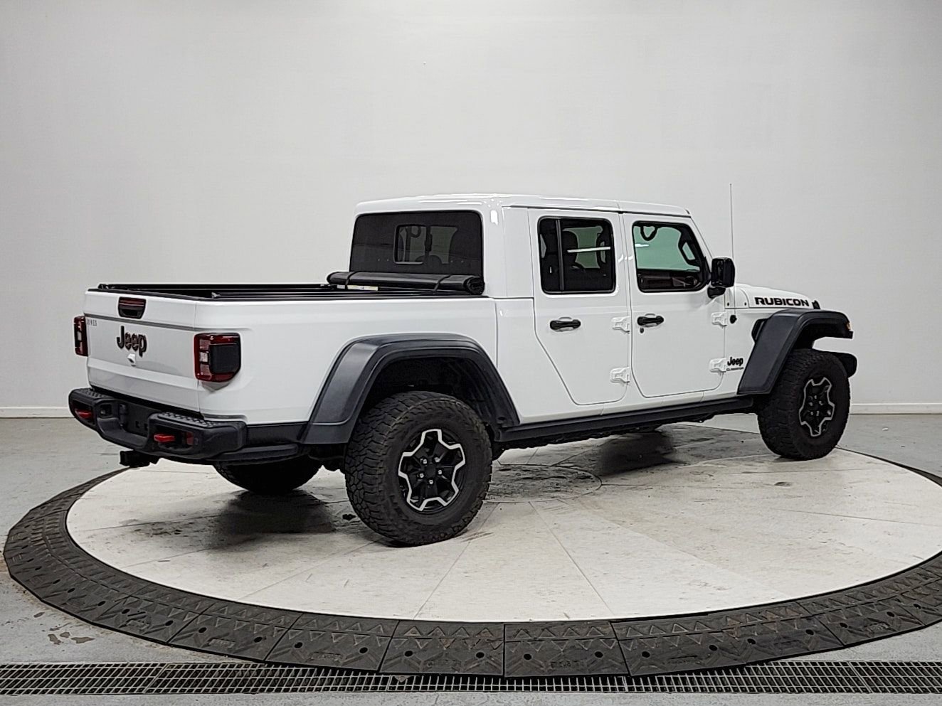 Used 2020 Jeep Gladiator Rubicon image 7