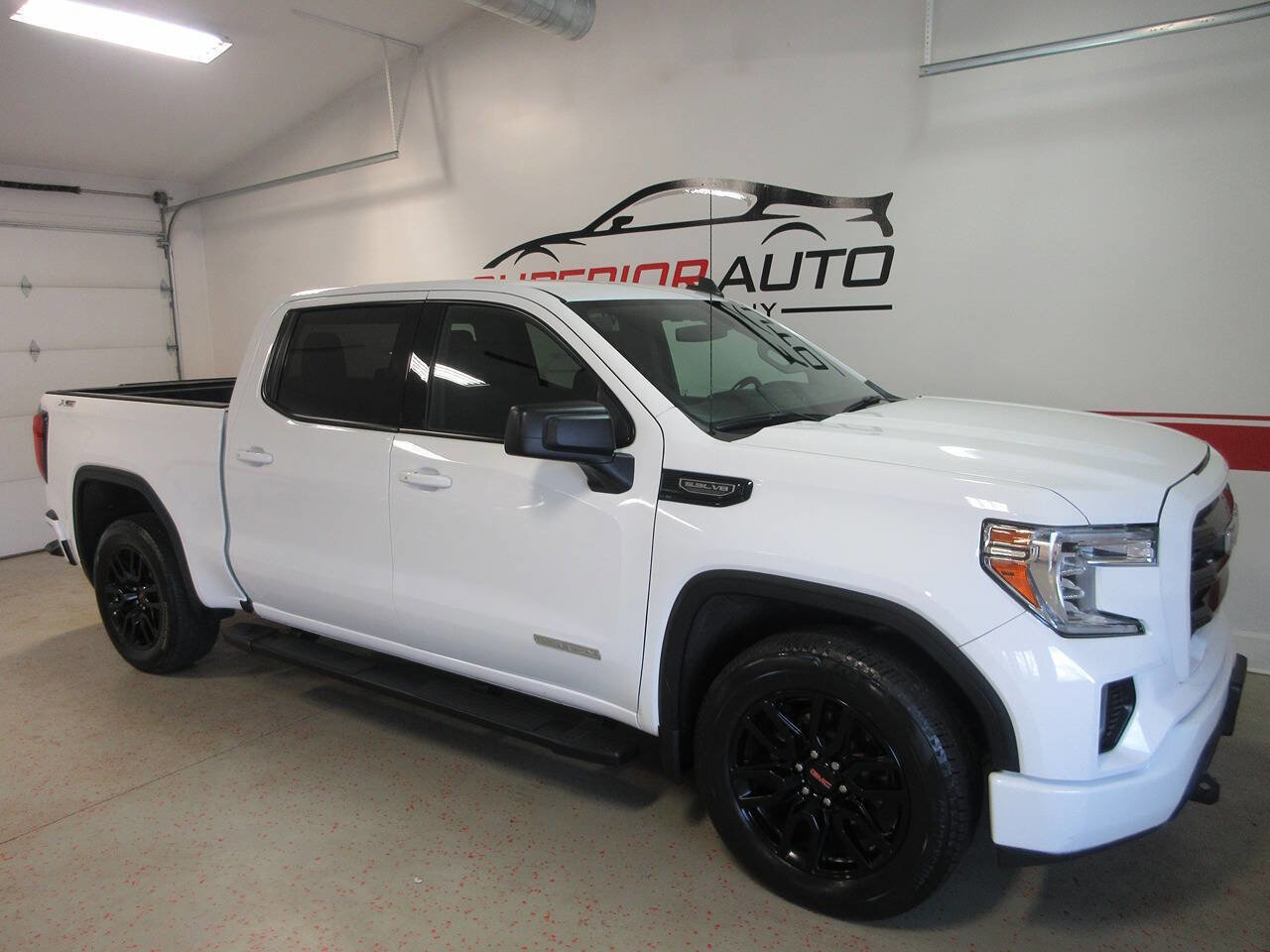 Used 2021 GMC Sierra 1500 Elevation w/ LPO, Elevation Black Package image 7