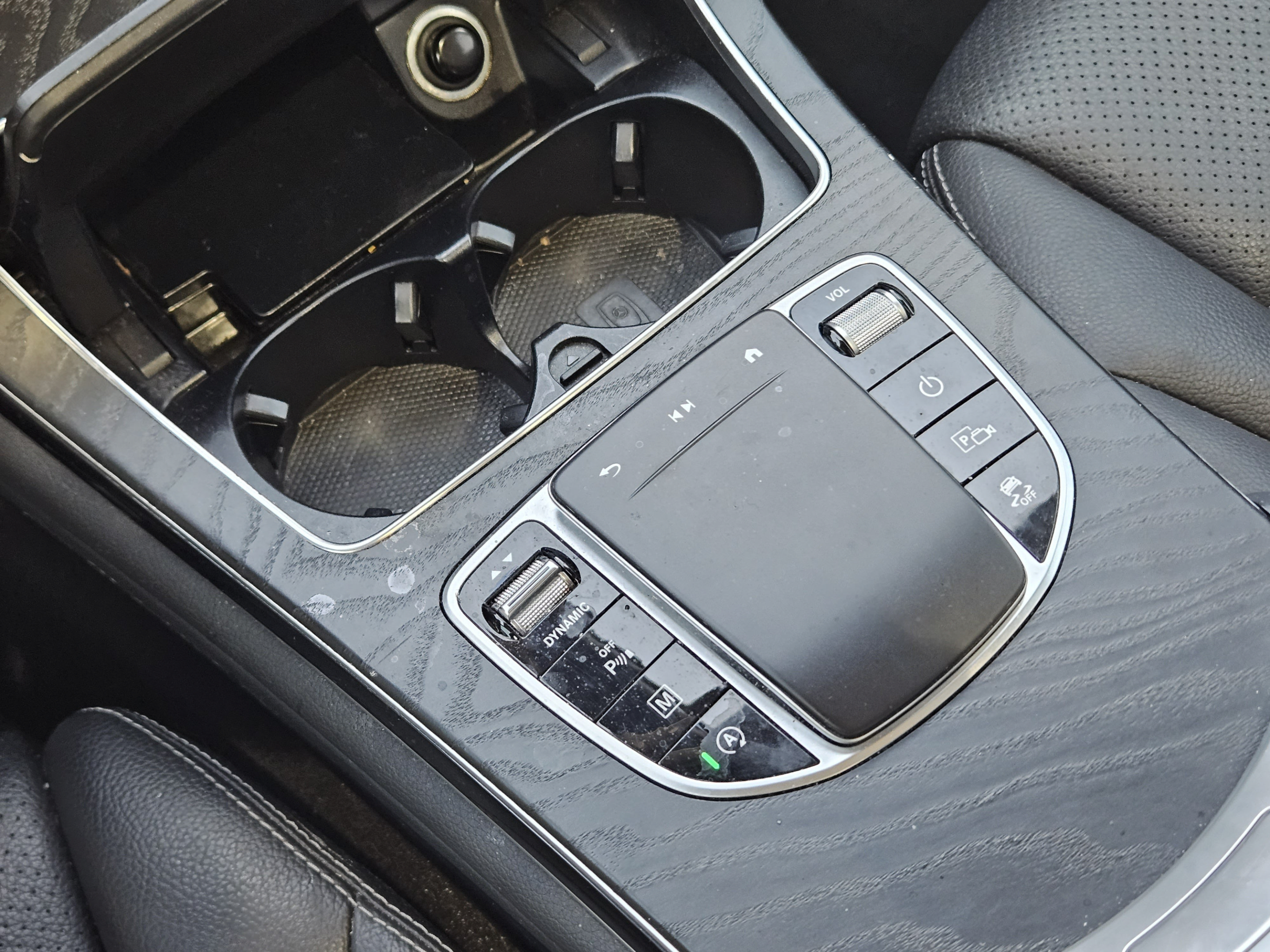 Used 2021 Mercedes-Benz GLC 300 image 12