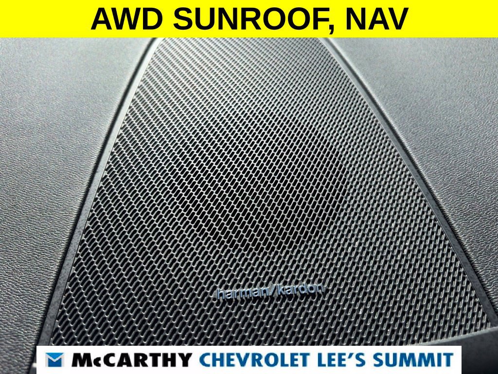 Used 2024 Volvo XC60 B5 Plus AWD/4WD image 21