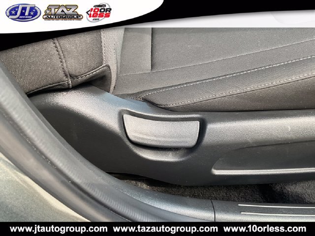 Used 2024 Hyundai Elantra SEL FWD image 11