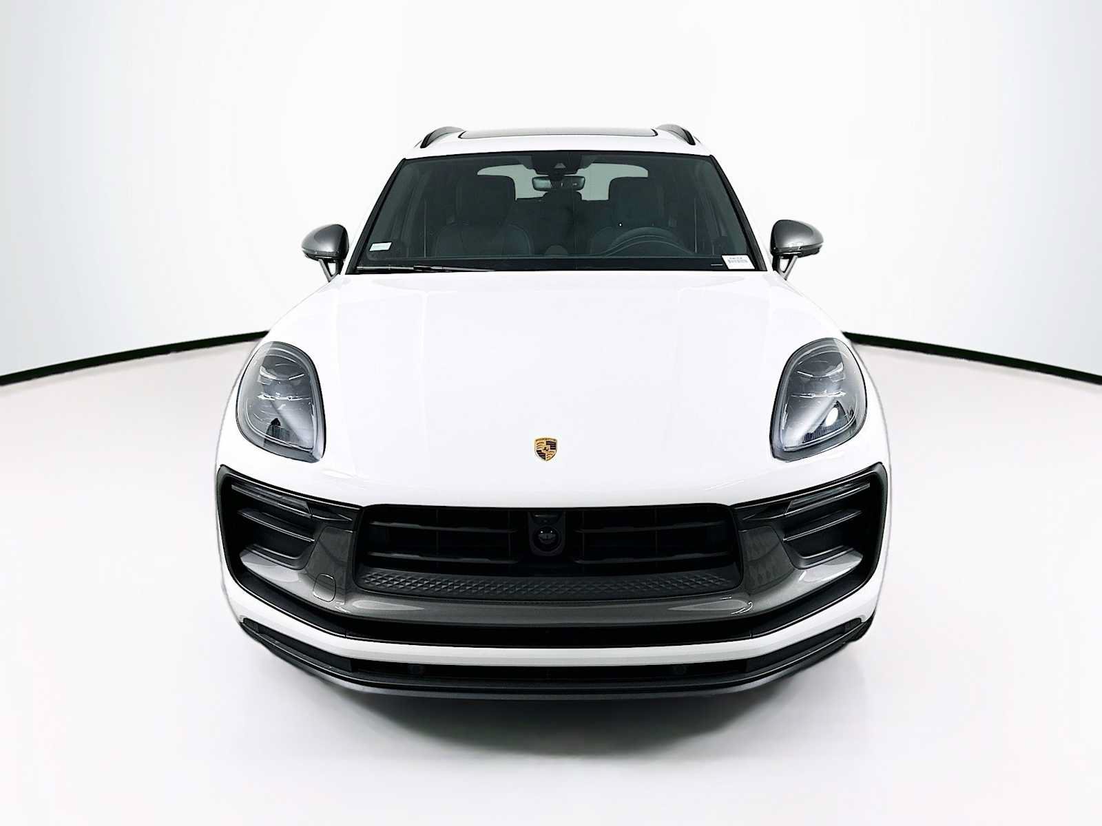 New 2026 Porsche Macan Turbo AWD/4WD image 6