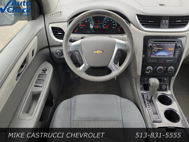 Used 2015 Chevrolet Traverse LT w/ Style and Technology Package image 11