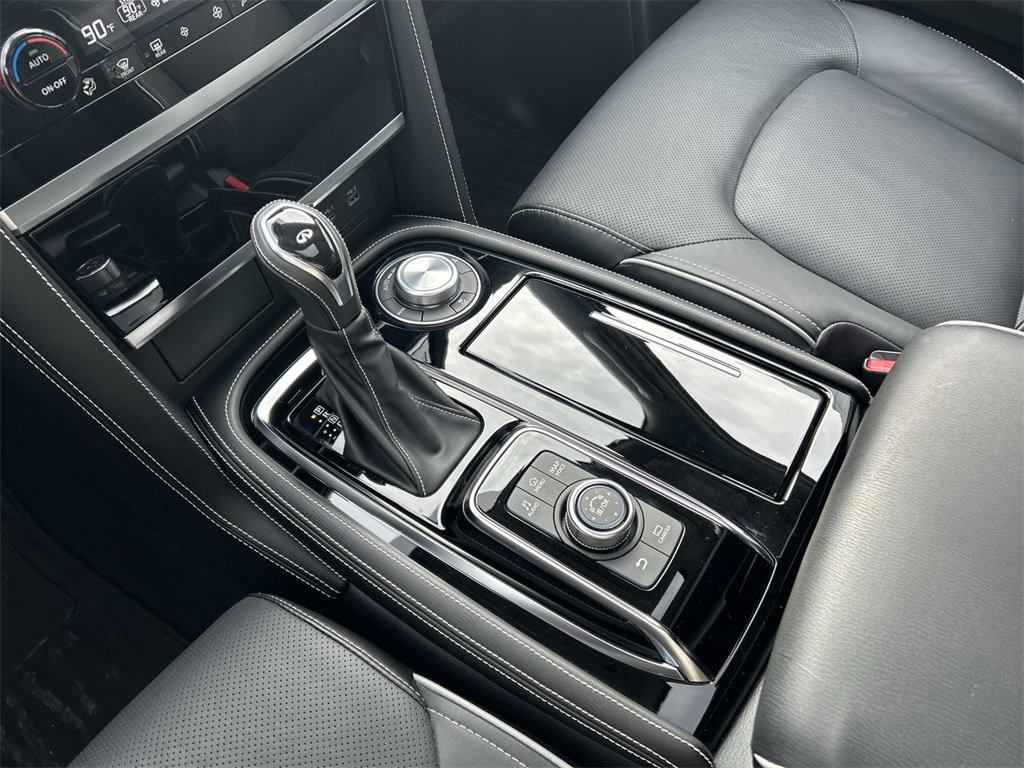 Certified 2024 INFINITI QX80 Premium Select w/ Cargo Package image 22