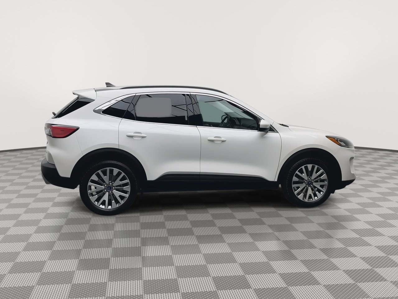 Certified 2022 Ford Escape Titanium AWD/4WD image 40